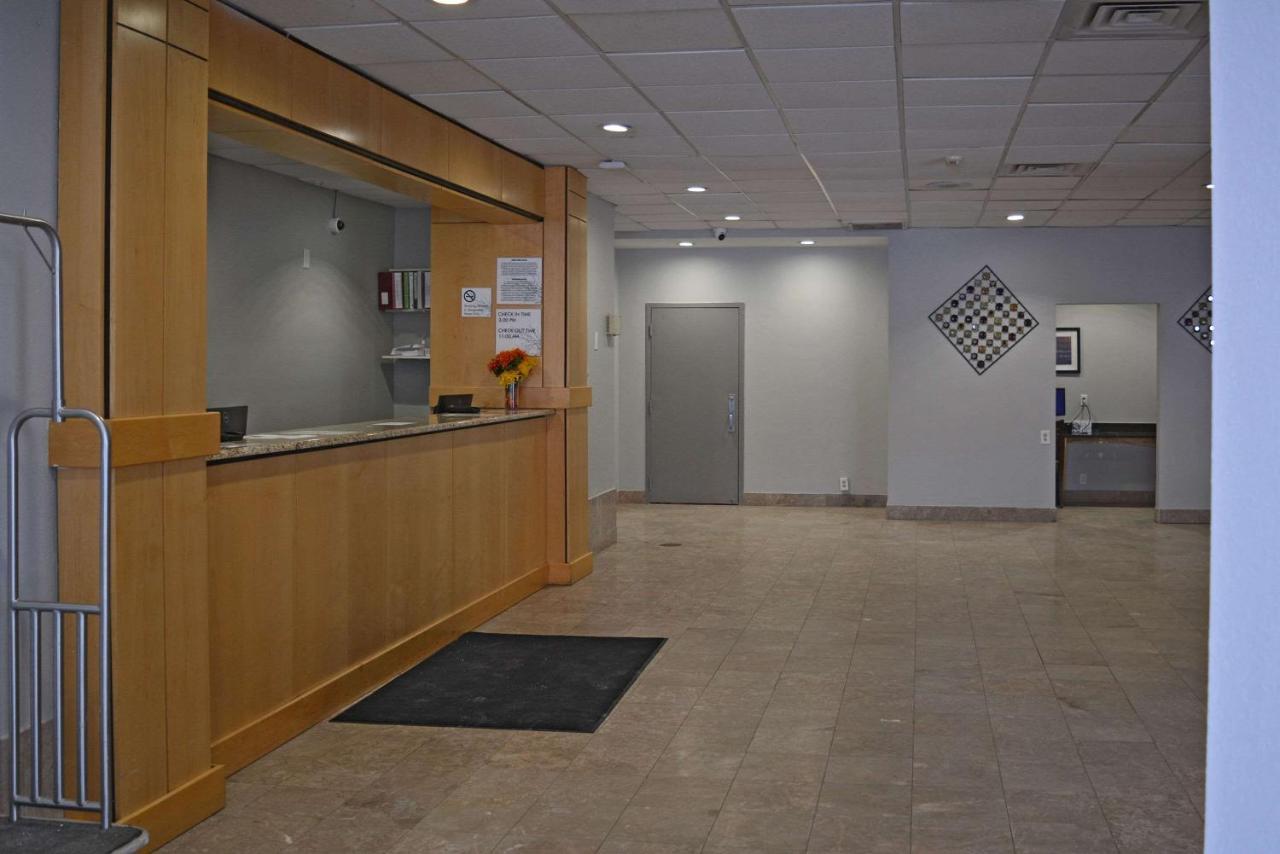 Quality Inn & Suites East Syracuse - Carrier Circle Esterno foto