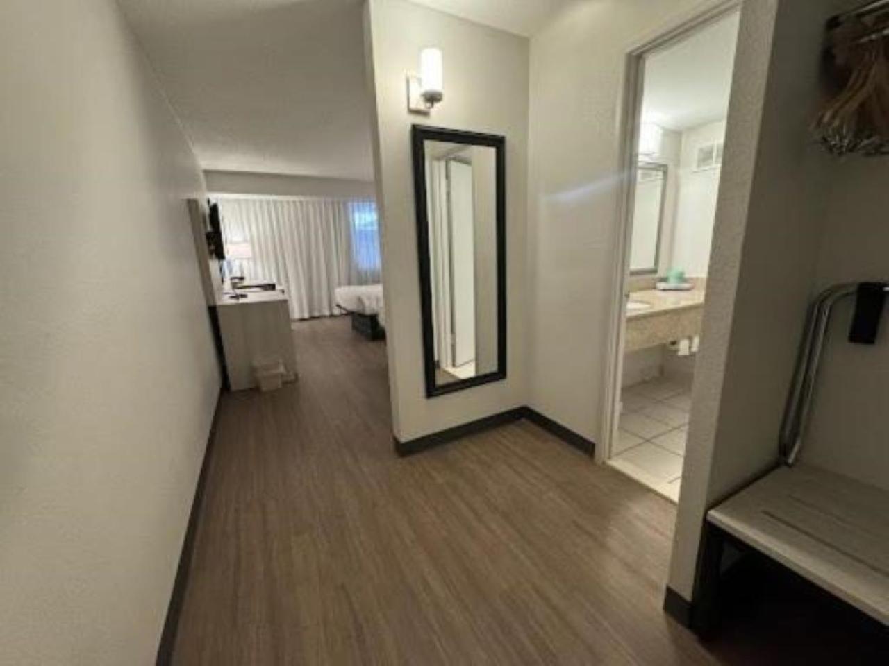 Quality Inn & Suites East Syracuse - Carrier Circle Esterno foto